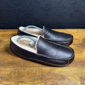 UGG Ascot 5379 Brown Leather Sheepskin Lined Moccasin Slippers Mens Size 10